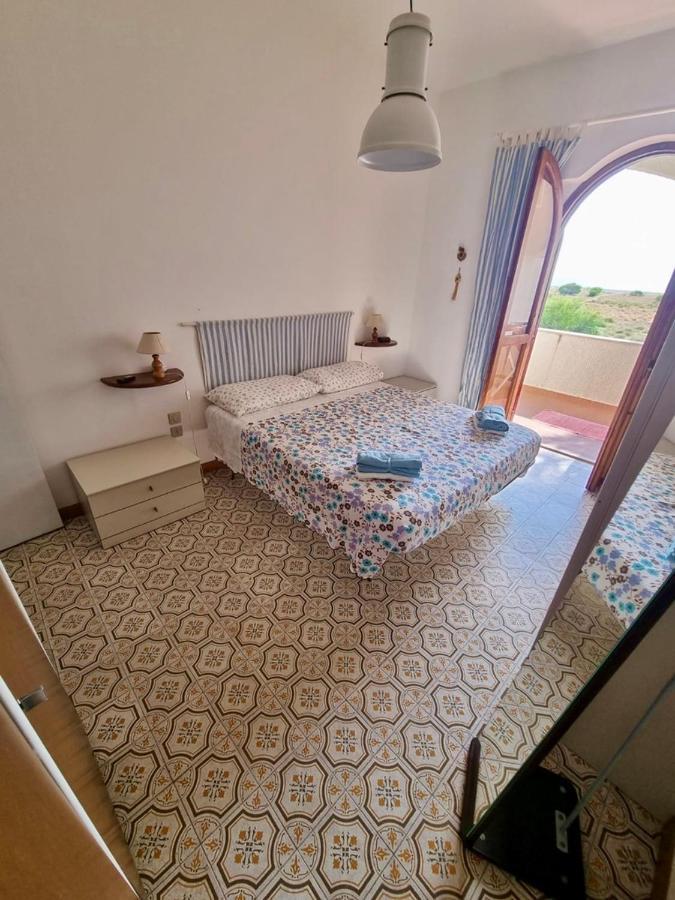 فيلا Vista Mare Su Tre Piani Con Giardino فاليرنا المظهر الخارجي الصورة